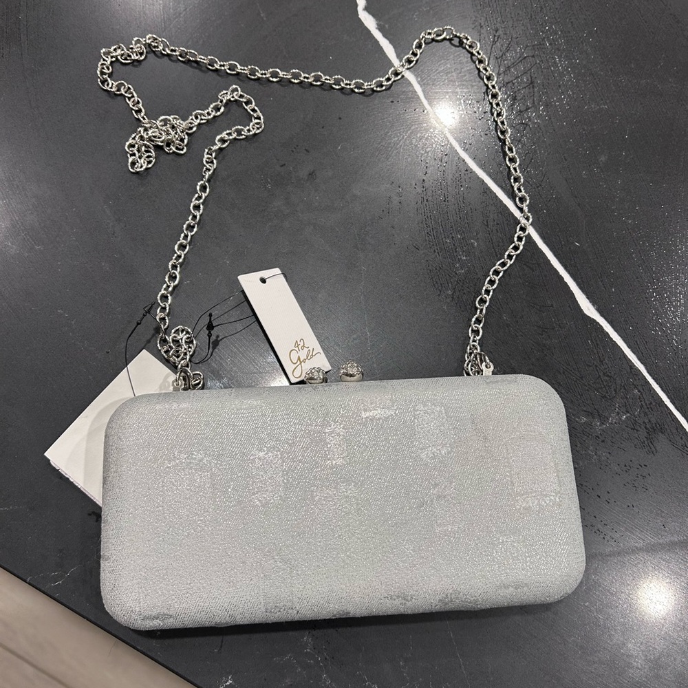 42 Gold Elegant Silver Clutch with Chain Strap